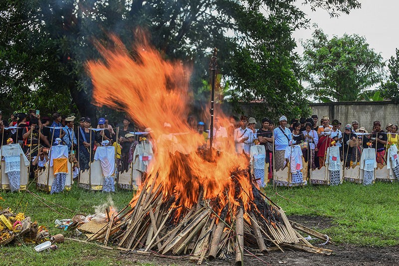 Prosesi Ngaben Massal Umat Hindu se-Sumatera - Bagian 2