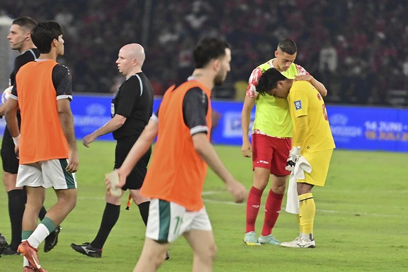Reaksi Ernando Ari Blunder Bikin Gawang Timnas Indonesia Dijebol Pemain Irak  - Bagian 5
