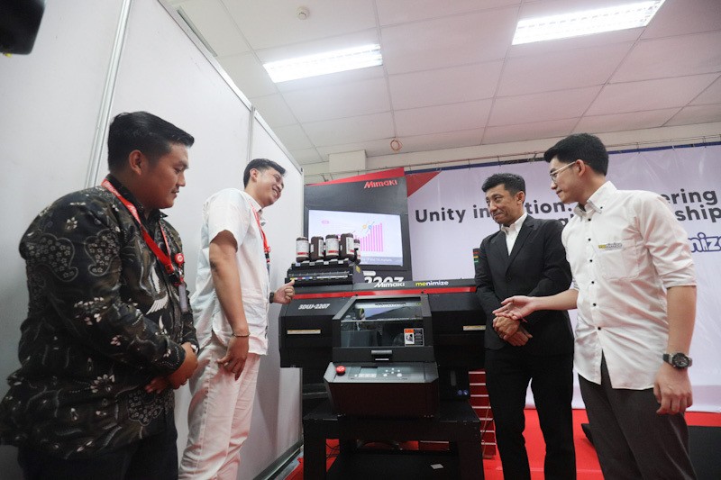 Revolusi Model Bisnis 3 Dimensi Kaya Warna - Bagian 1