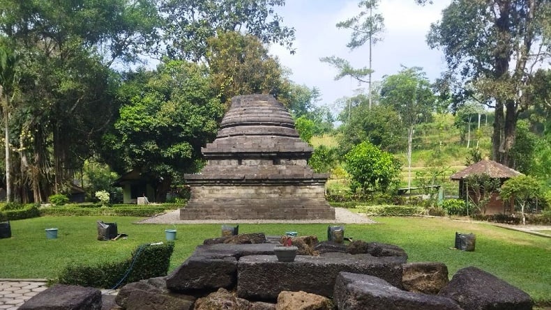 Wisata Candi Sumberawan Peninggalan Majapahit di Lereng Gunung Arjuno, Cocok untuk Healing