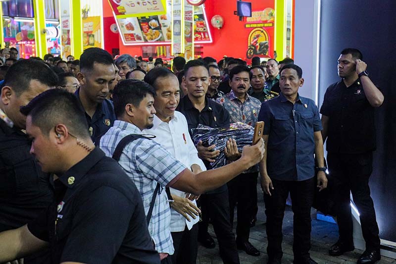 Suasana Jakarta Fair 2024 yang Baru Dibuka Presiden Jokowi - Bagian 8