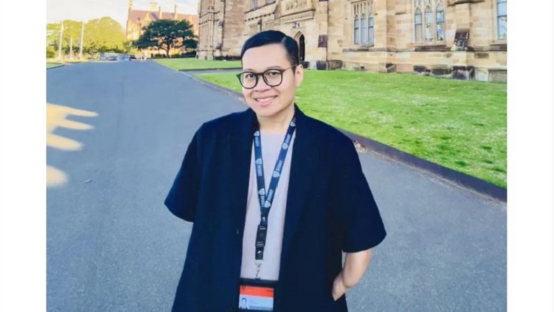 title Kisah Inspiratif Umar Syahroni, Tunadaksa Peraih Beasiswa LPDP Australia Dulu Dihina Kini S3 Kisah Inspiratif Umar Syahroni, Tunadaksa Peraih Beasiswa LPDP Australia Dulu Dihina Kini S3
