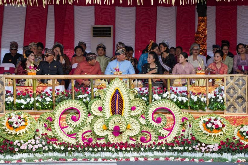 Wamenparekraf Angela Tanoesoedibjo Hadiri Pembukaan Pesta Kesenian Bali 2024 - Bagian 6