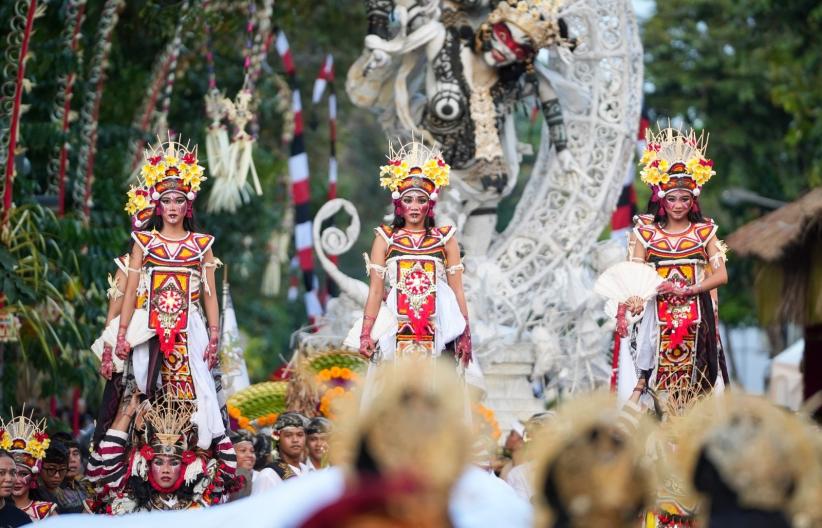 Wamenparekraf Angela Tanoesoedibjo Hadiri Pembukaan Pesta Kesenian Bali 2024 - Bagian 8