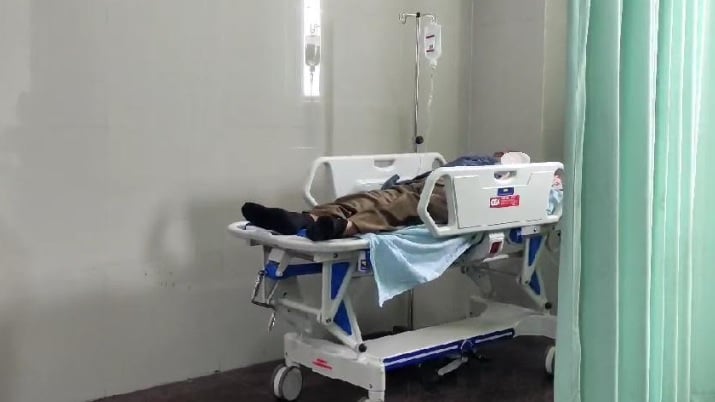 title Muntah Darah Ditendang Sapi, Panitia Kurban di Lampung Jalani Operasi di RS Muntah Darah Ditendang Sapi, Panitia Kurban di Lampung Jalani Operasi di RS