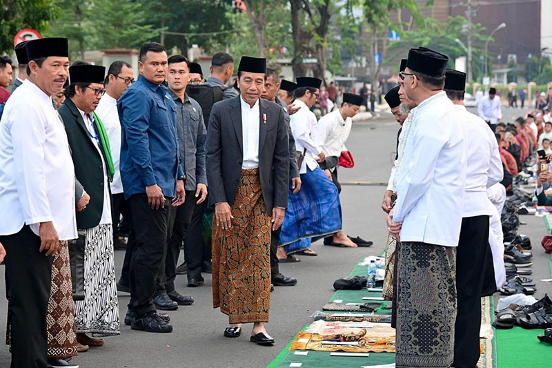 Penampakan Sapi Simental 1,25 Ton Diserahkan Presiden Jokowi  - Bagian 4