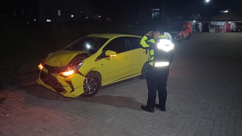 Cemburu, Suami Nekat Kejar dan Tabrak Mobil Istri di Cibeureum karena Curiga Selingkuh