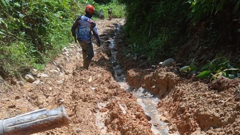 Bencana Longsor Landa Polewali Mandar Sulbar, BNPB Catat 970 KK Terisolasi