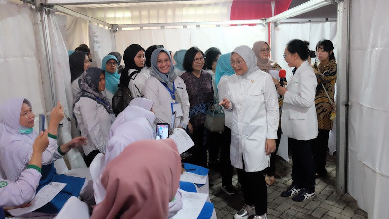 Peduli Kesehatan Tenaga Kerja Perempuan dengan IVA Test - Bagian 3