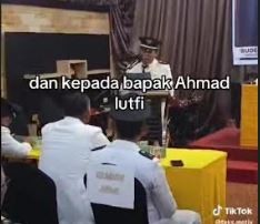 Viral Video Kades di Pati Deklarasi Dukungan Kapolda Akhmad Luthfi di Pilgub Jateng