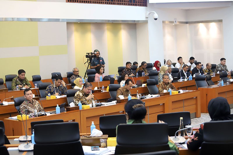 Airlangga Hartarto Minta Tambahan Anggaran Kemenko Perekonomian Rp155,75 M - Bagian 3