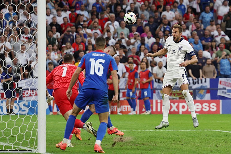 Momen Tendangan Salto Bellingham dan Sundulan Kane Bawa Inggris ke Perempat Final Euro 2024 - Bagian 2