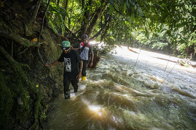 Semangat Eksplorasi Migas Berkelanjutan di Ujung Timur Indonesia - Bagian 4