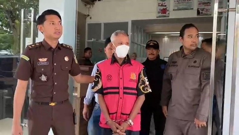 Korupsi Proyek Wisata Air Terjun Buatan, Carsim Eks Kadisbudpar Indramayu Jadi Tersangka