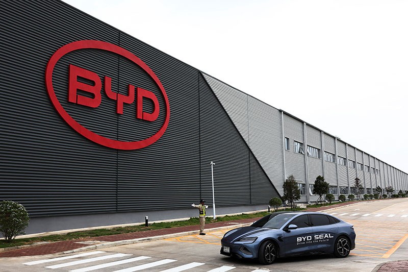 Bukan di Indonesia, Perusahaan Mobil Listrik China BYD Buka Pabrik di Thailand - Bagian 5
