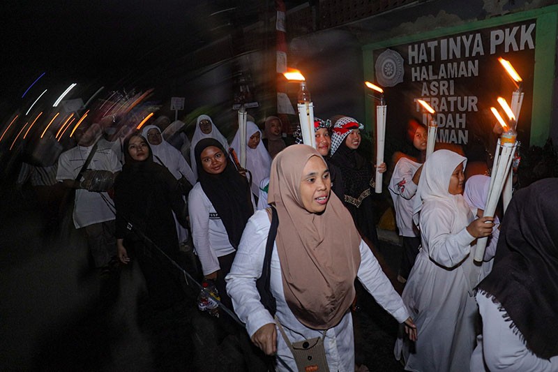 Ribuan Warga Pinang Ranti Pawai Obor Sambut Tahun Baru Islam 1446 H - Bagian 2