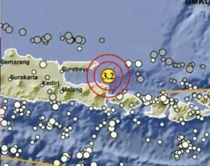Gempa Terkini M 3,2 Guncang Situbondo Jatim, Pusat di Laut Kedalaman 16 Km