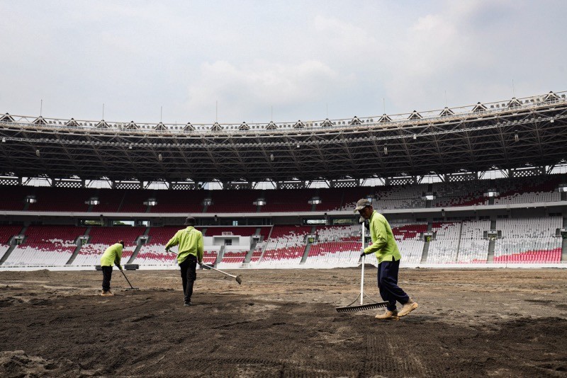 Proses Revitalisasi Rumput Stadion Utama GBK  - Bagian 4