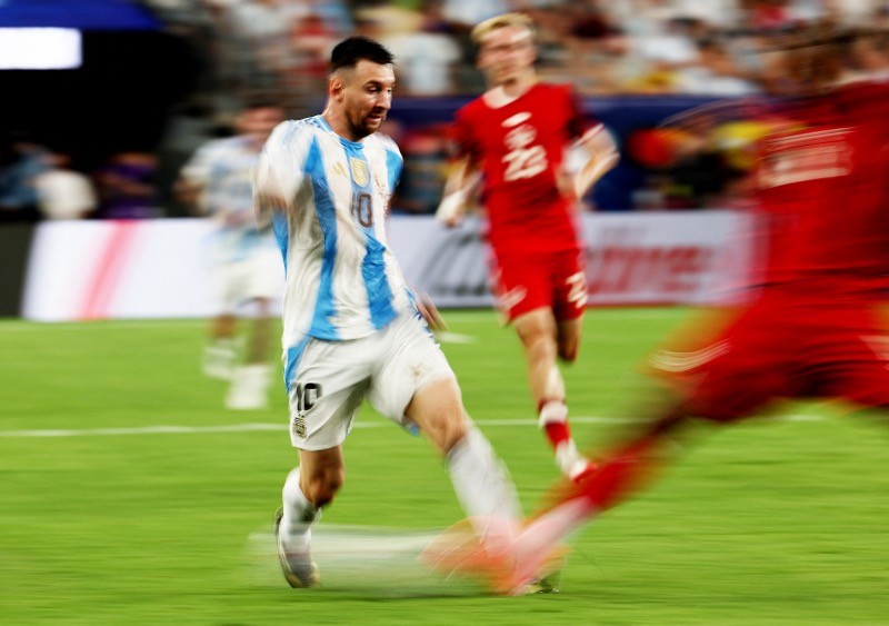 Argentina Masuk Final Copa America 2024, Julian Alvarez dan Lionel Messi Cetak Gol - Bagian 3