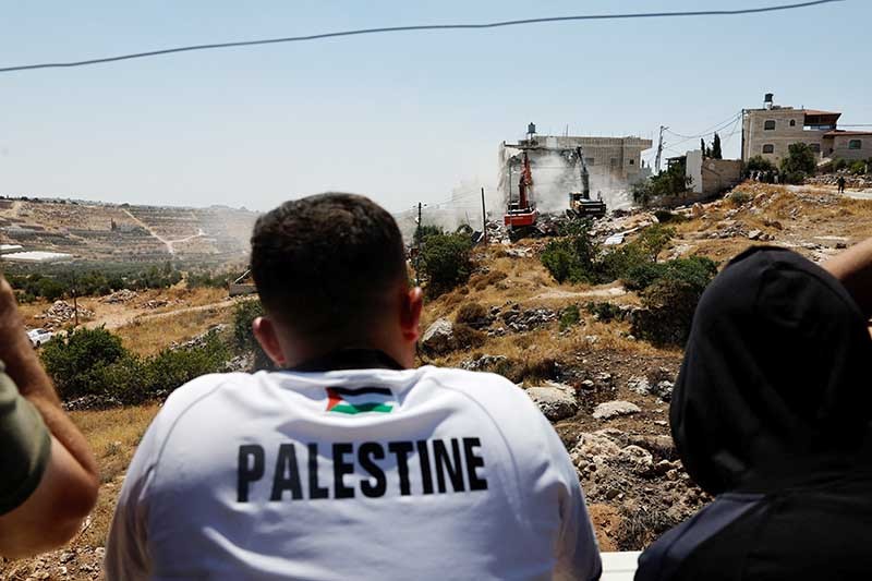 Rakyat Palestina Tak Berdaya, Rumah Dihancurkan dan Tanah Dirampok Israel - Bagian 2