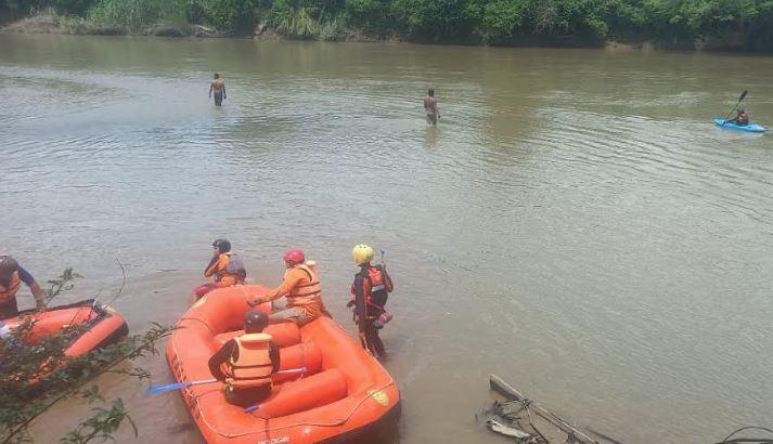 4 Remaja di Padanglawas Disapu Banjir Bandang Sungai Barumun, 1 Tewas 2 Hilang
