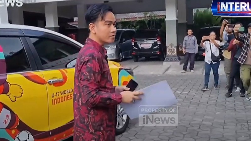 Rapat Paripurna DPRD Solo soal Pengunduran Diri Gibran Diwarnai Interupsi Legislator PDIP