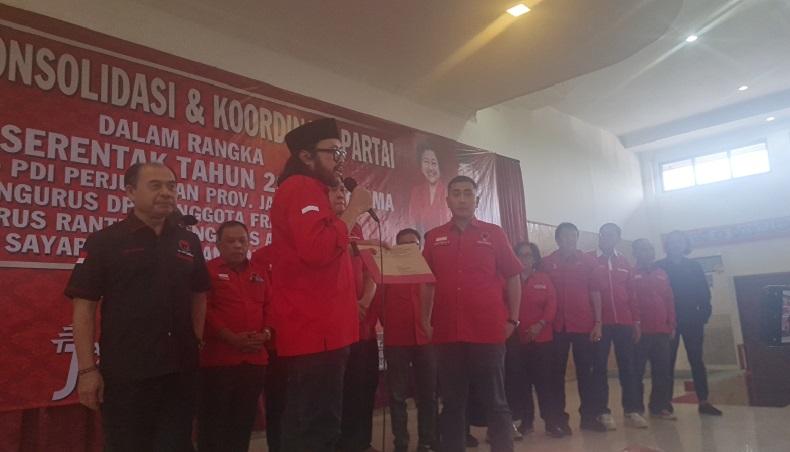 PDIP Resmi Usung Tri Adhianto Jadi Calon Wali Kota Bekasi - Bagian 1