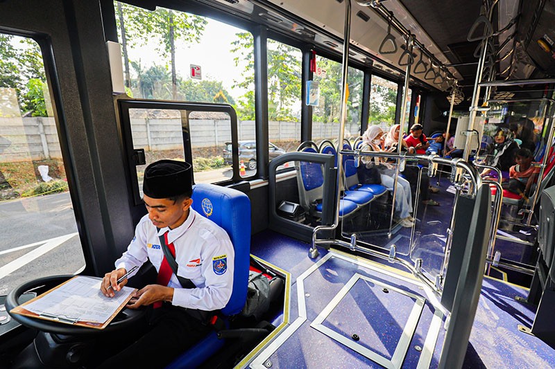 Menjajal Biskita Trans Depok, Ongkis Gratis Selama 6 Bulan! - Bagian 2