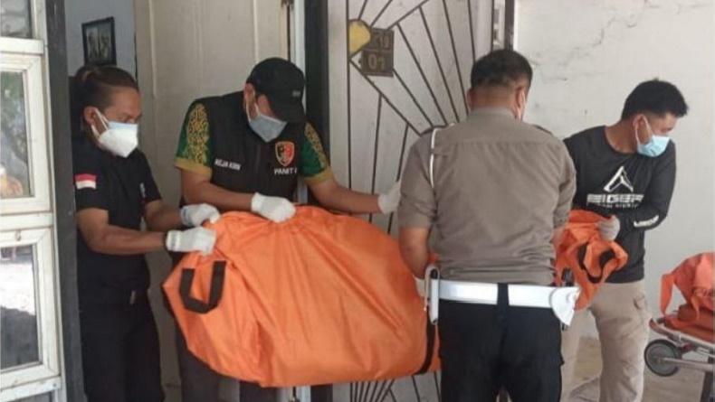 Pilu! Sepasang Lansia di Jonggol Tewas Membusuk dalam Kamar, Terbaring Bersebelahan