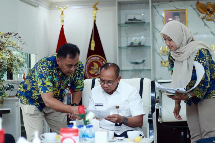 Penyerahan Pensiun Pertama Irjen Kemhan RI  - Bagian 2