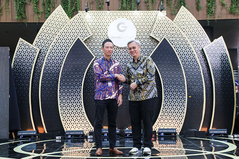 Ruang Ritel Berpadu Gaya Hidup Kontemporer - Bagian 2