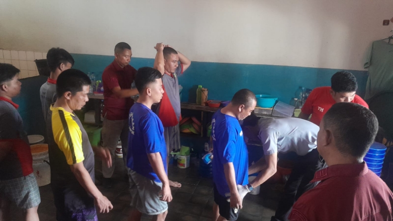 Cegah Peredaran Narkoba, Rutan Mentok Razia Kamar Warga Binaan