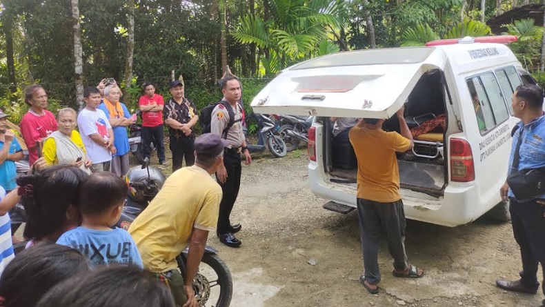 Sadis, Wanita di Gunungsitoli Sayat Perutnya dengan Pisau hingga Usus Terburai 