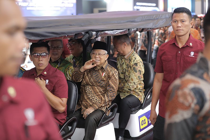 Wapres Ma'ruf Amin Buka Pameran Otomotif GIIAS 2024 - Bagian 4