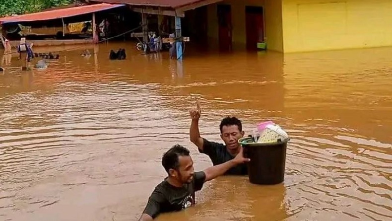 Kali Kobe Meluap, Satu Desa di Halmahera Tengah Terendam Banjir 1 Meter