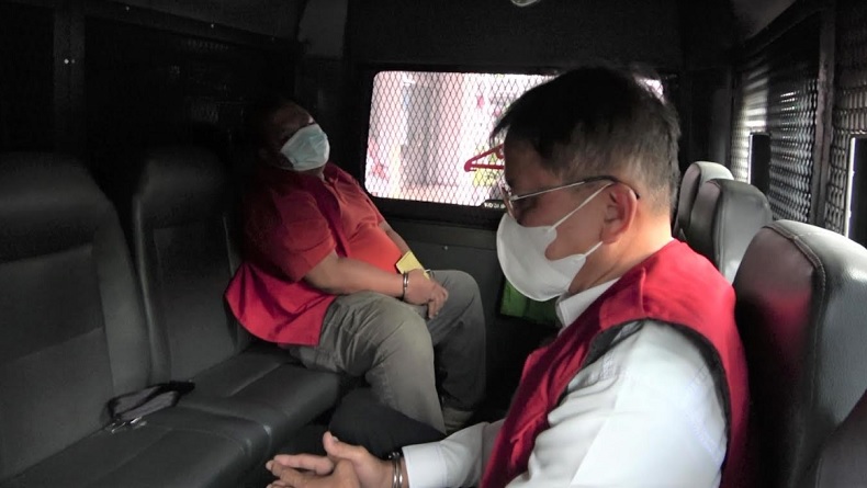 3 Tersangka Kasus Dugaan Korupsi Proyek Peningkatan Ruas Jalan di Toba Samosir Ditahan