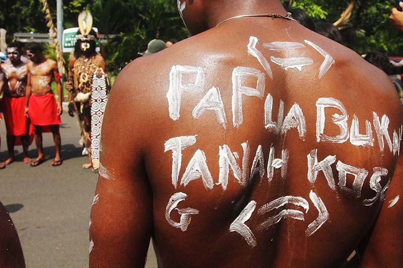 Perwakilan Masyarakat Dua Suku di Papua Datangi Mahkamah Agung - Bagian 4