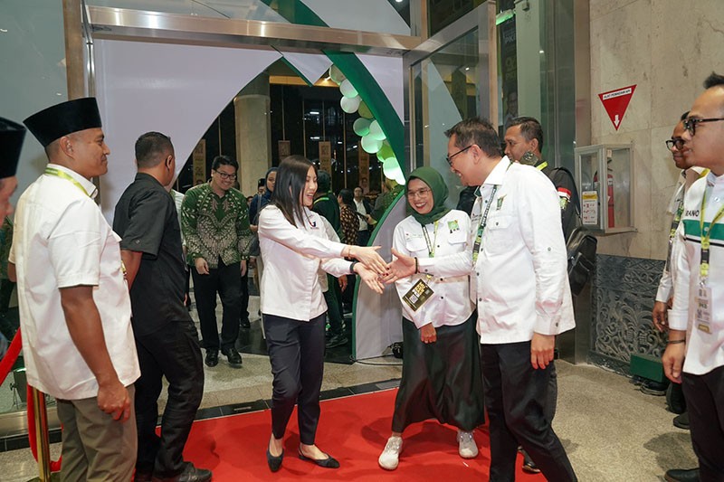 Momen Ketua Harian DPP Partai Perindo Angela Tanoesoedibjo Hadiri Harlah ke-26 PKB - Bagian 3