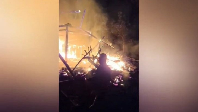 Depresi Istri Meninggal, Pria di Ngawi malah Bakar Rumah Orang Tua