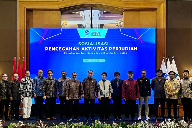Seluruh Civitas Kementerian Kominfo Berkomitmen untuk Tidak Beraktivitas Judi Online - Bagian 2