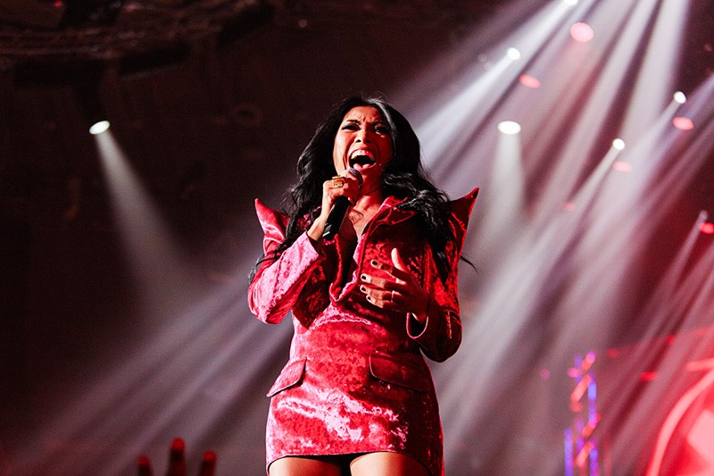 Penampilan Anggun C Sasmi Bayar Kerinduannya dengan Indonesia - Bagian 1