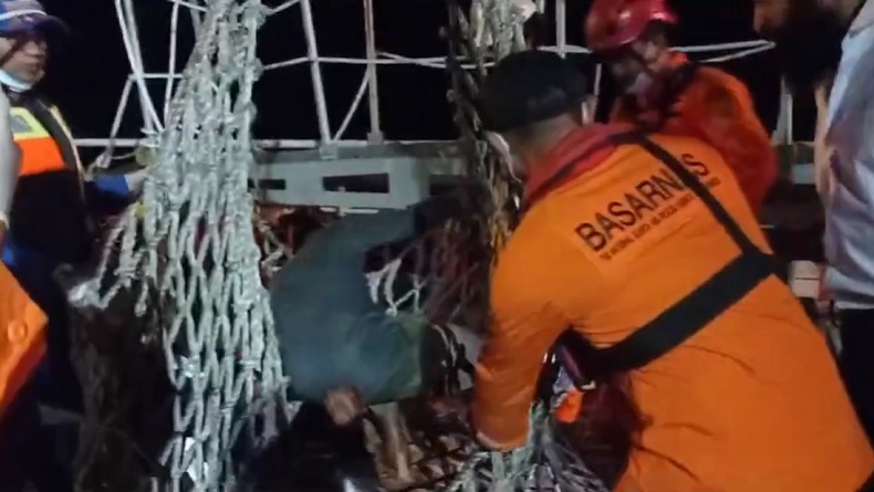 title Identitas 6 TKI Ilegal Korban Kapal Tenggelam di Selat Malaka Dievakuasi, Semua Warga Sumut Identitas 6 TKI Ilegal Korban Kapal Tenggelam di Selat Malaka Dievakuasi, Semua Warga Sumut