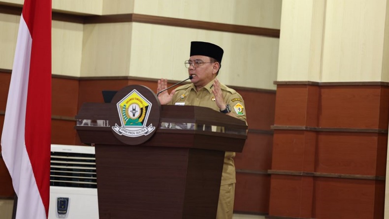 Pj Gubernur Andap Budhi Revianto Sampaikan Ranperda RPJPD Sultra Tahun 2025-2045