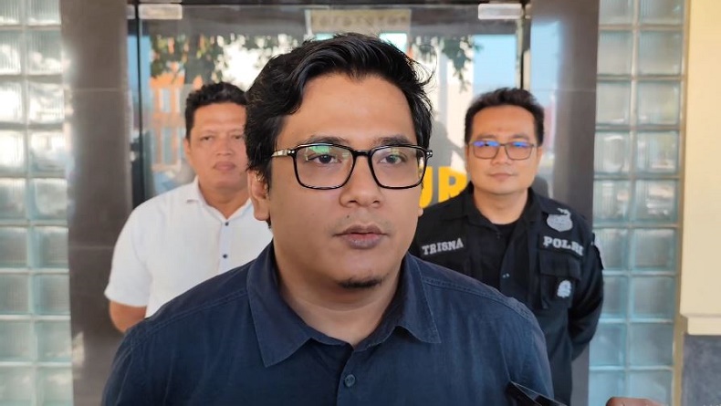 title Ngeri! Dua Kelompok Remaja Duel Maut Pakai Sajam di Pati, 1 Siswa SMA Tewas Ngeri! Dua Kelompok Remaja Duel Maut Pakai Sajam di Pati, 1 Siswa SMA Tewas
