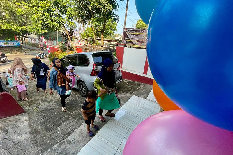 Antusiasme Anak-Anak Ikuti Imunisasi Polio di Desa Pasir Barat Tangerang - Bagian 5