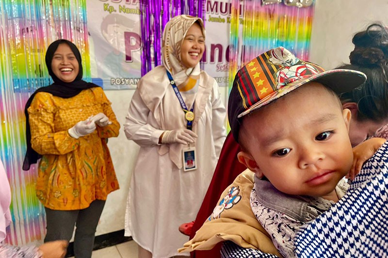 Antusiasme Anak-Anak Ikuti Imunisasi Polio di Desa Pasir Barat Tangerang - Bagian 4