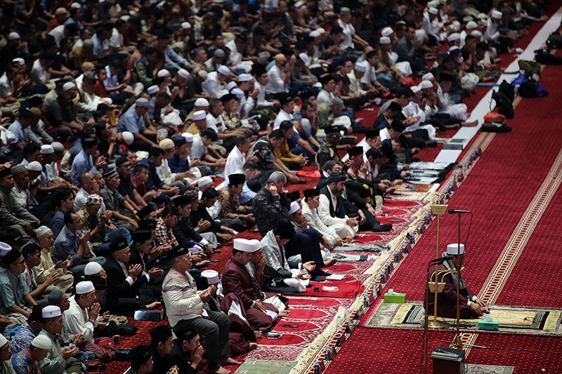 Suasana Sholat Gaib untuk Pemimpin Hamas Ismail Haniyeh di Masjid Istiqlal - Bagian 2