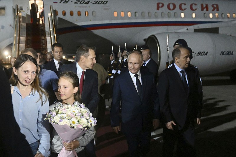 AS - Rusia Sepakat Tukar Tahanan, Terbesar Dalam Sejarah Pasca Uni Soviet - Bagian 1