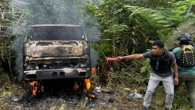 title Identitas Sopir Truk Tewas Dibunuh KKB OPM di Yahukimo, Abdul Muzakir asal Lombok Timur Identitas Sopir Truk Tewas Dibunuh KKB OPM di Yahukimo, Abdul Muzakir asal Lombok Timur