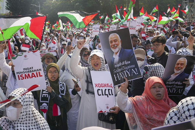 Kedubes AS di Jakarta Digeruduk Ratusan Massa Kecam Pembunuhan Ismail Haniyeh - Bagian 1